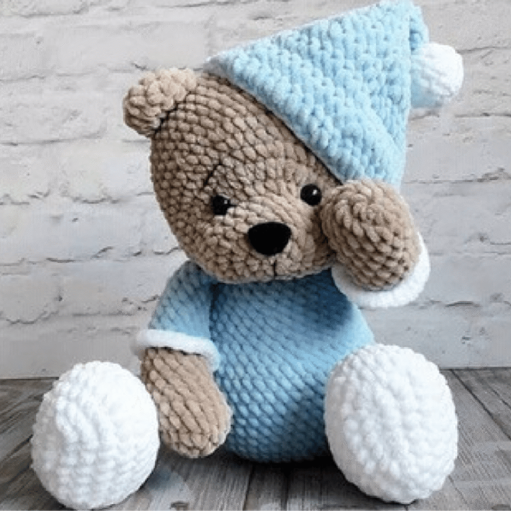 Osito amigurumi con gorro